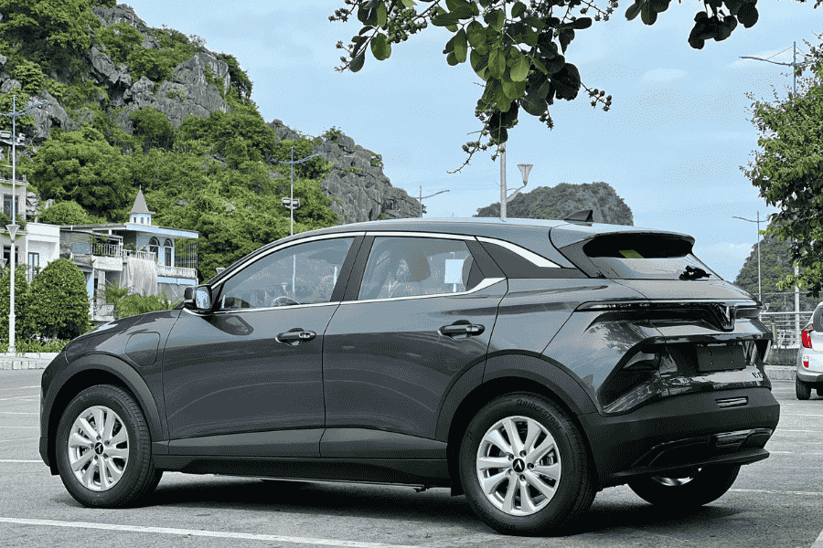 review đánh giá so sanh vf6 s với vf6 plus